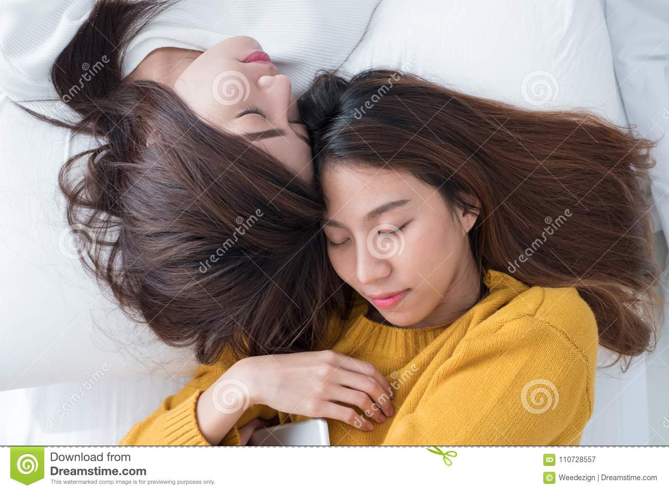 Asian lesbian thumbs 