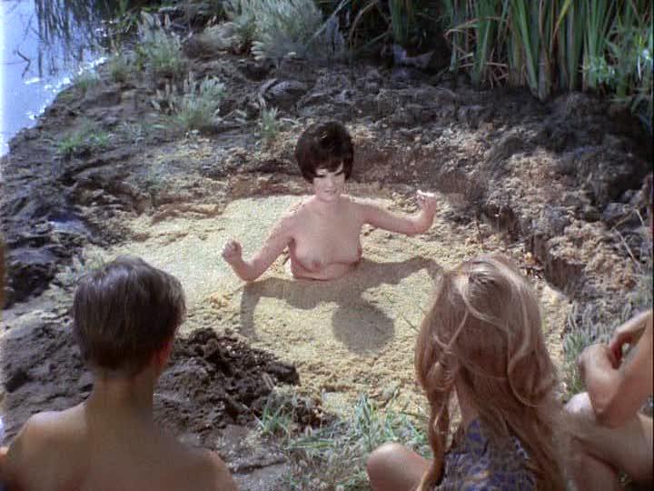 Tootsie reccomend Boy nude in quicksand